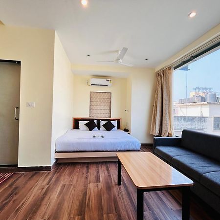 Golden Square - Kolkata Airport Hotel Ngoại thất bức ảnh