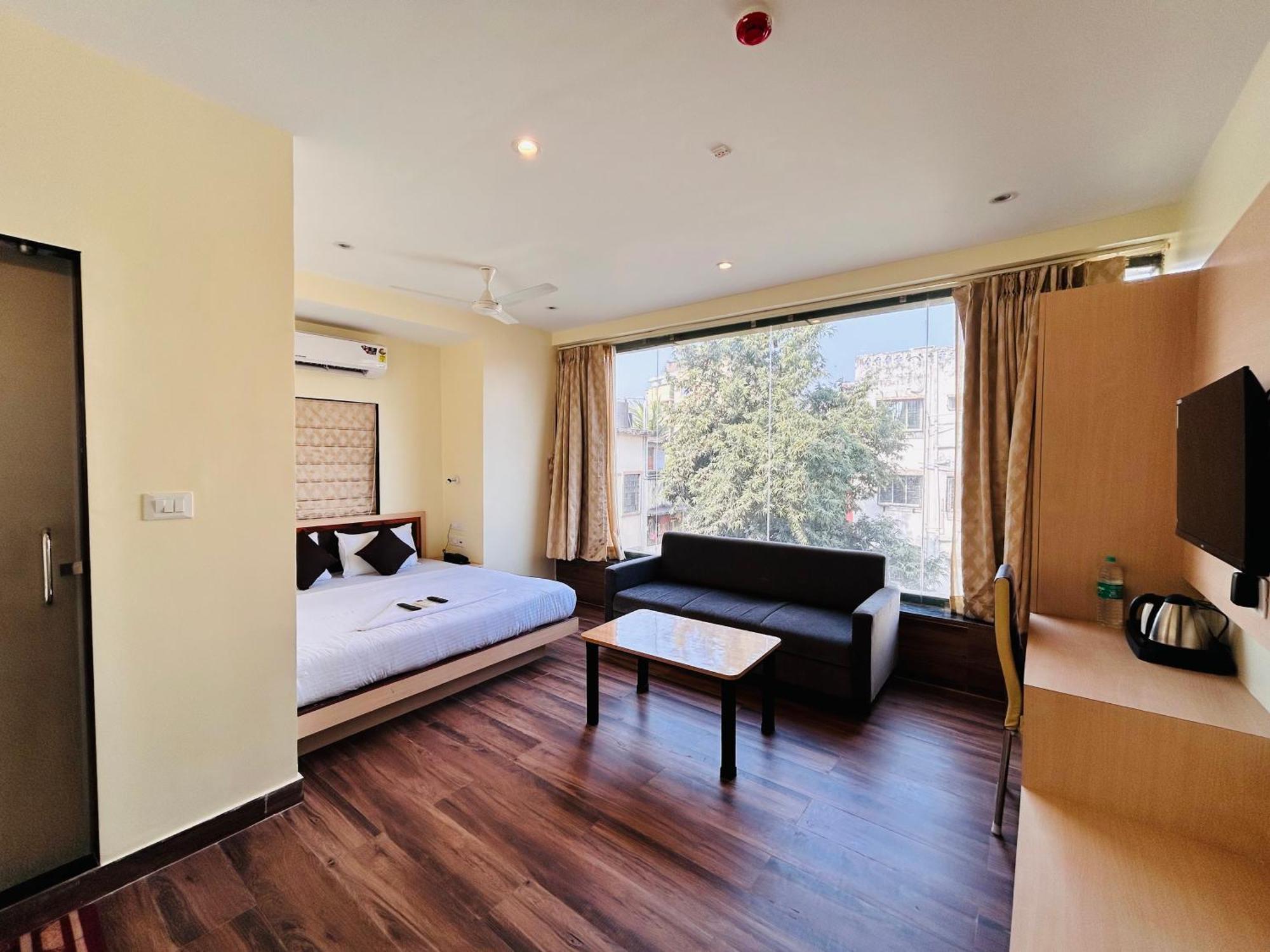 Golden Square - Kolkata Airport Hotel Ngoại thất bức ảnh