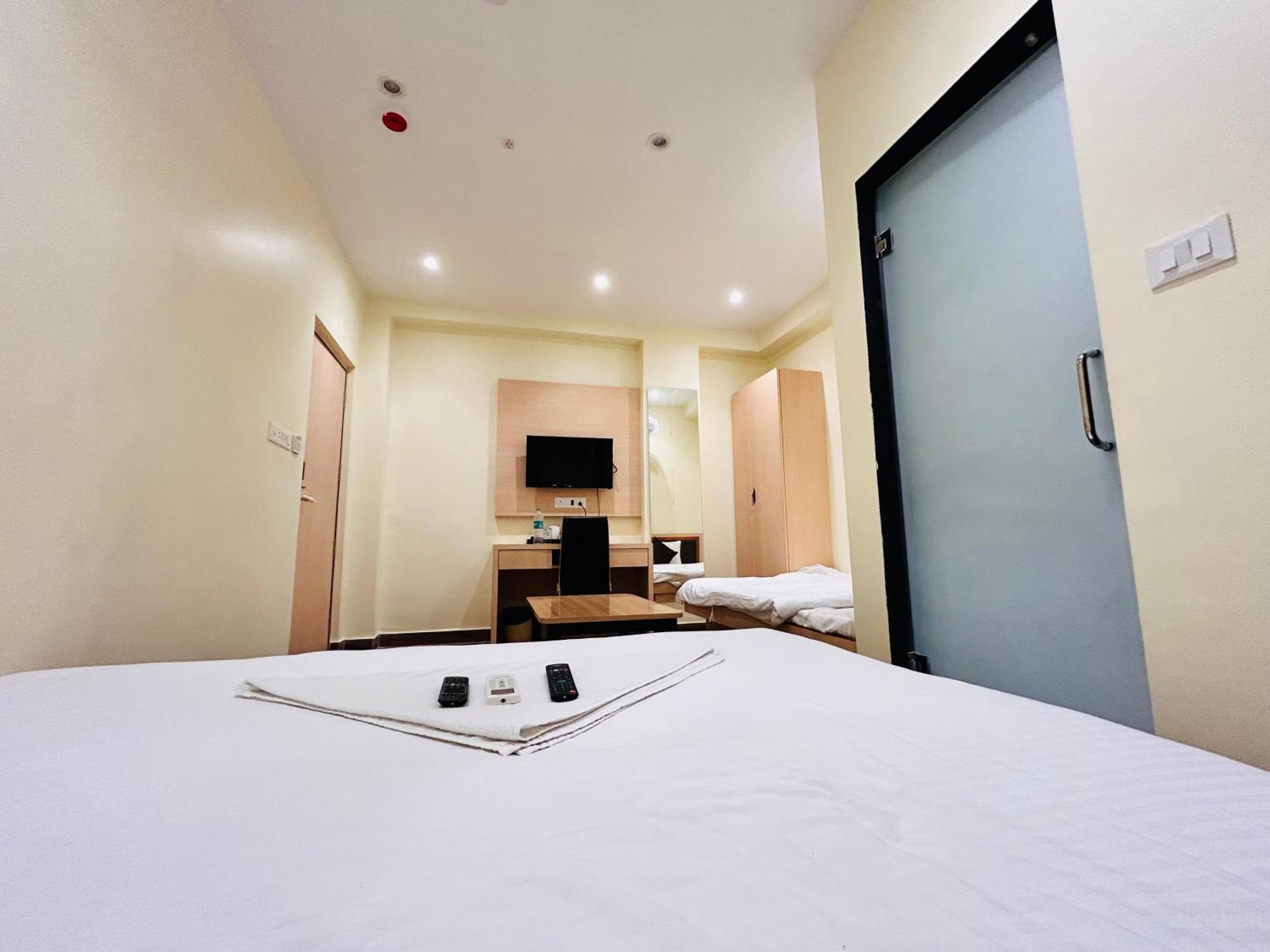 Golden Square - Kolkata Airport Hotel Ngoại thất bức ảnh